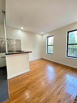 4th image of 219 W 145th St APT 5