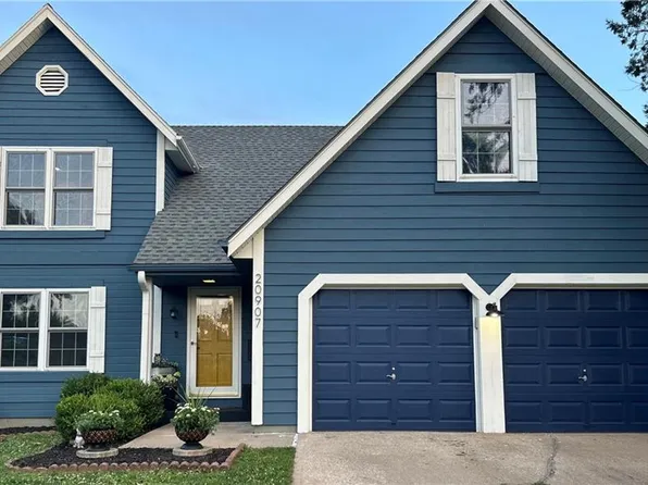 20907 W 52nd St, Shawnee, KS 66218