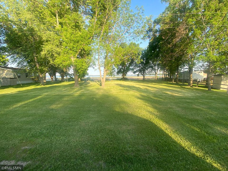 1st image of Schlosser Dr SE