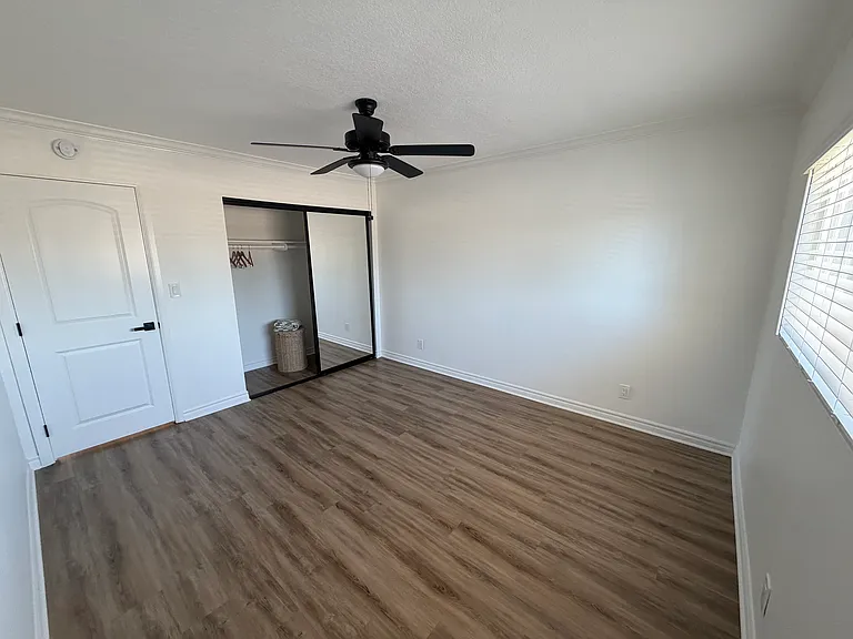 Downey North Apartments — Photo 6
