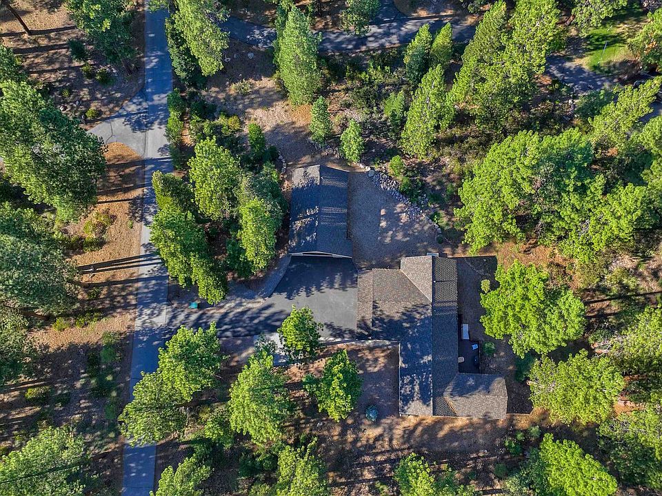 1st image of 10847 Royal Crest Dr