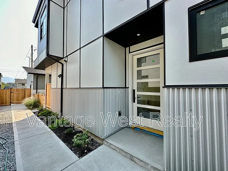 867 Morrison Ave #4 — Photo 41