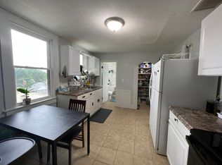 22 Spring St FLOOR 3, Milford, MA 01757