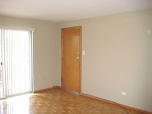 3rd image of 5757 S Kenton Ave