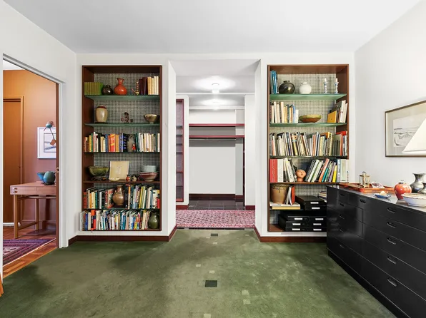 70 East 10th Street image 3 of 11