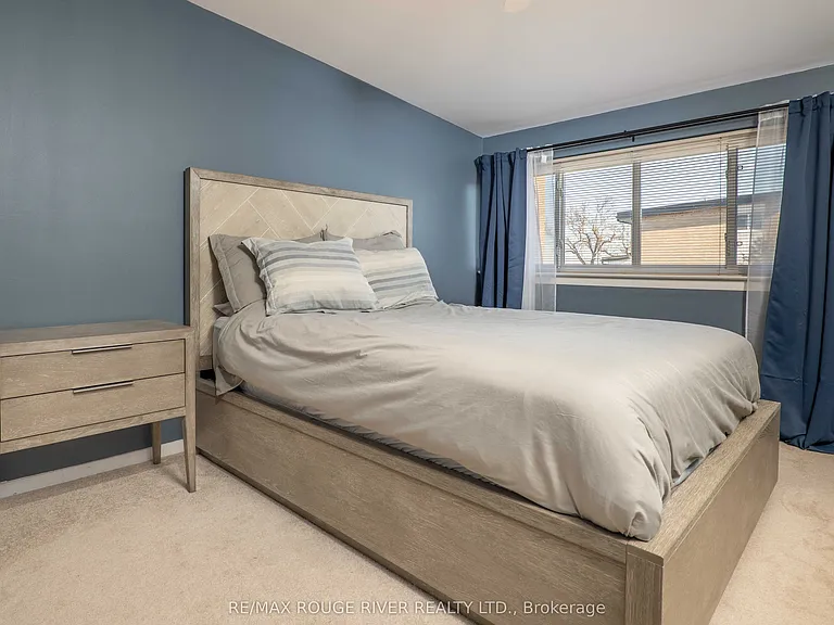925 Bayly St #27 — Photo 9