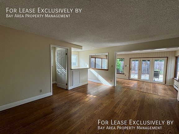 3rd image of 782 Berkshire Dr