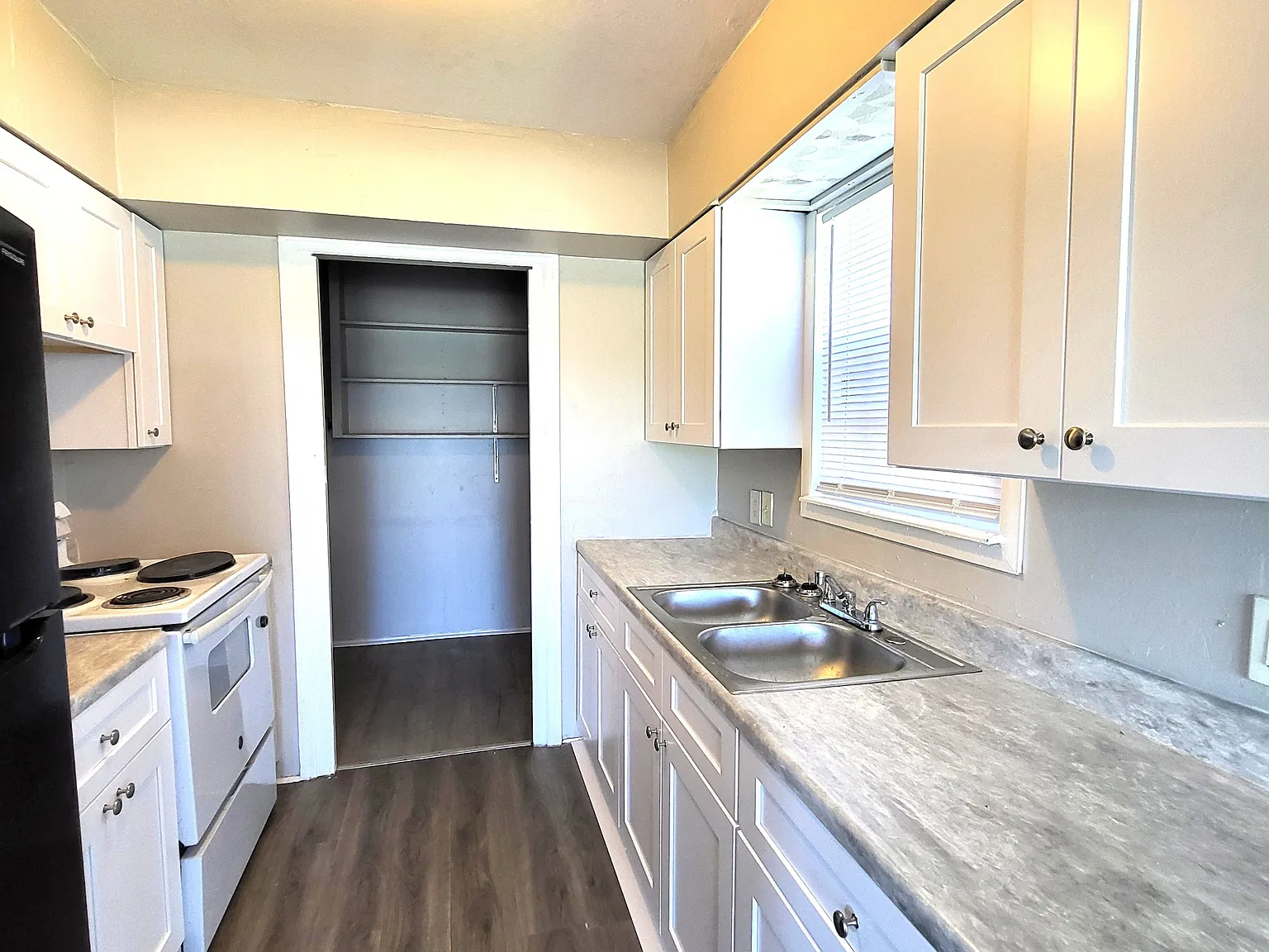 3218 16th St SW - 1 — Photo 1