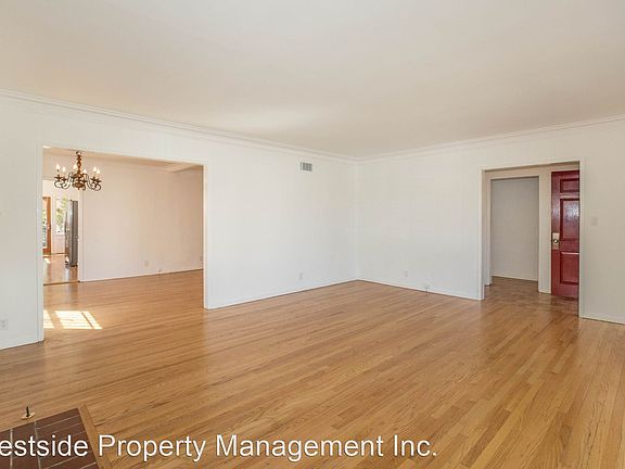 2nd image of 1905 Camden Ave