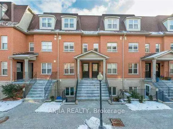 901 Kennedy Rd, Toronto, ON