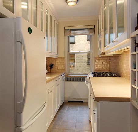 2nd image of 325 E 77th St APT 2J