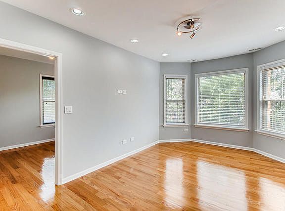 5th image of 1622 W Wallen Ave APT 3S