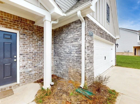 3211 Bridgewood Dr, Macon, GA 31216