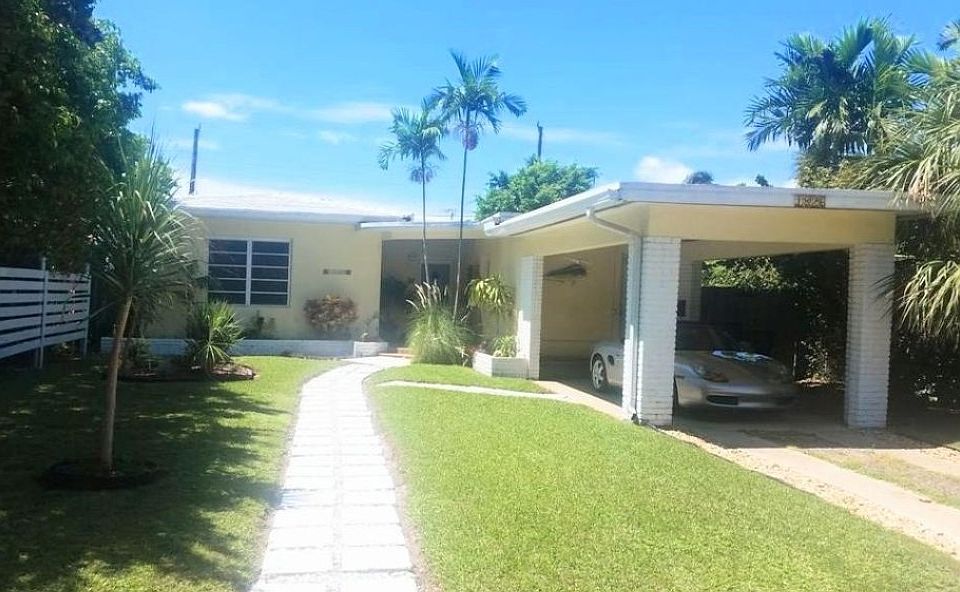 1st image of 1826 Biarritz Dr