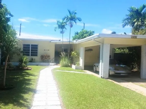 1826 Biarritz Dr, Miami Beach, FL 33141