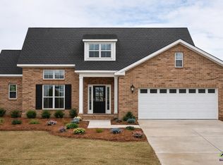 26 Drummond Dr, Hawkinsville, GA 31036