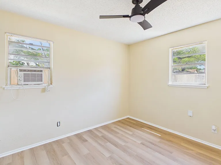 3810 Mesa Verde Dr — Photo 10