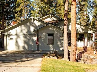 1880 NW Newport Hills Dr, Bend, OR 97703