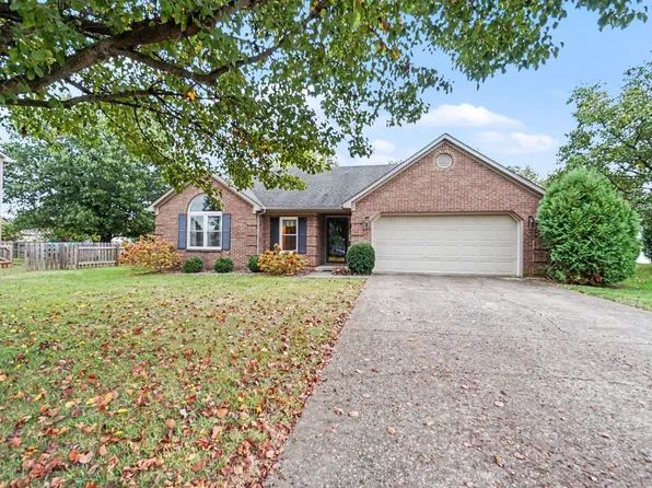 405 Crown Ct, Versailles, KY 40383