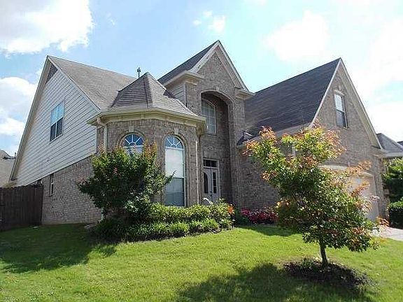 3rd image of 9229 Chastain Pl