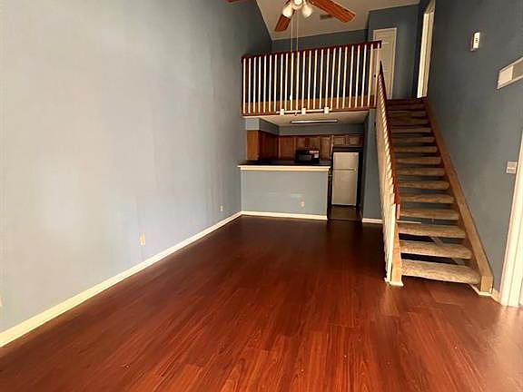 2nd image of 200 Pecan Dr APT 204