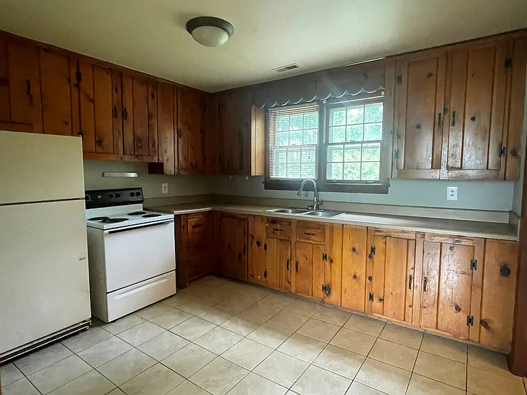 6334 Patton Ave #A — Photo 3