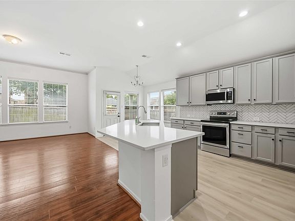 3rd image of 17302 Misty Cross Dr