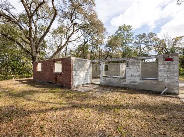 5515 N Falkenburg Rd, Tampa, FL 33610