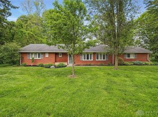 141 W Rahn Rd, Dayton, OH 45429