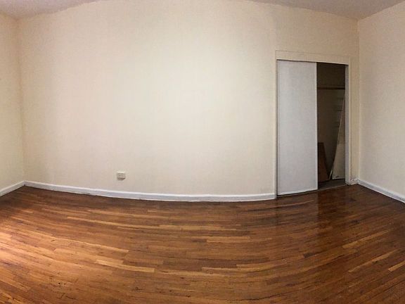 5th image of 50 Kenilworth Pl APT 2M