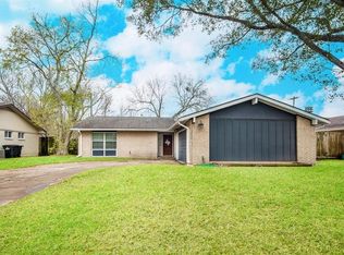 1747 Glenview Dr, Alvin, TX 77511