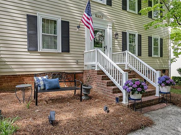 3rd image of 3402 Cottage Pl