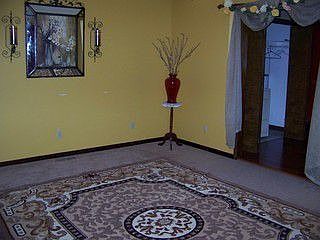 2nd image of 707 Watson St