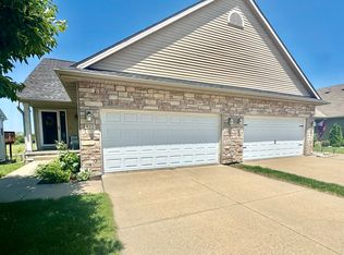 832 SW Springfield Dr, Ankeny, IA 50023