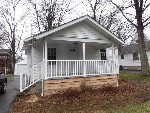 1st image of 17 Nesbitt St