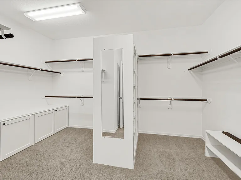 3906 Point Cuero Ct — Photo 35