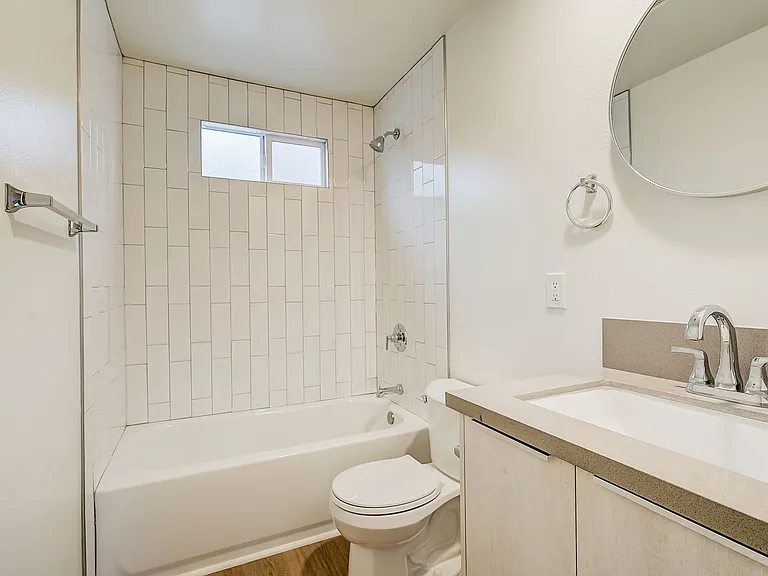 630 N Kingsley Dr #1 — Photo 10