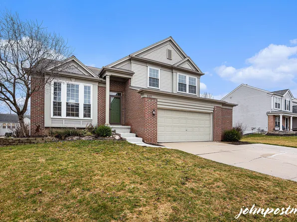 8489 Green Valley Rd SE, Caledonia, MI 49316