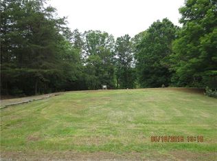 1743 Slate Rd, King, NC 27021