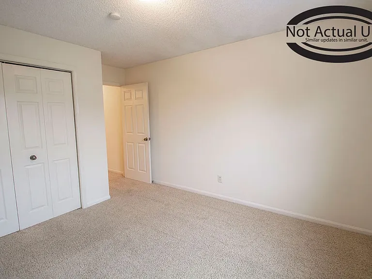 1904 Mirtle Grove Ct — Photo 26