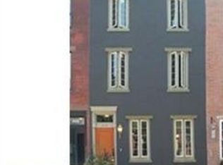 2114 Christian St, Philadelphia, PA 19146