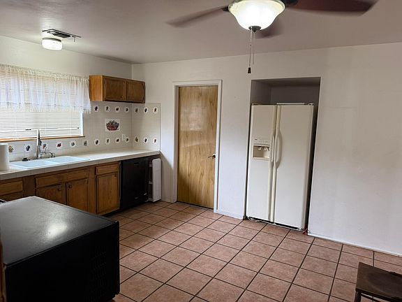 4th image of 3009 Vista Grande Dr NW
