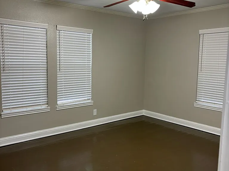 1105 Oakland Dr — Photo 16