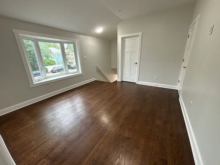 21 Prime Ave #1 — Photo 8