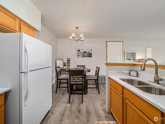 5th image of 18615 101st Avenue Ct E #161