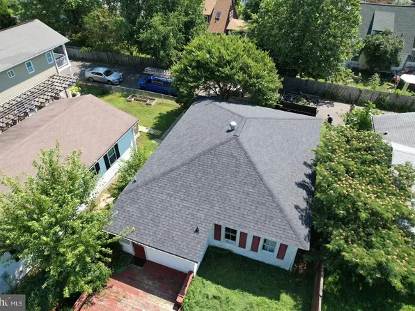 232 Macrae Ave, Prince Frederick, MD 20678