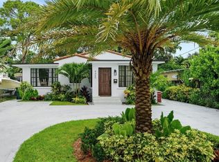 4455 SW 10th St #SFH, Miami, FL 33134