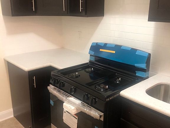 3rd image of 748 Saint Marks Ave APT 1