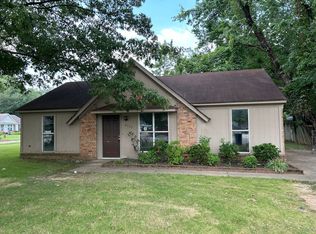 6225 Sandhurst Rd, Horn Lake, MS 38637