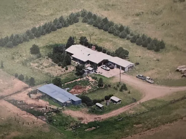700 Vandiver Rd, Sedan, NM 88436